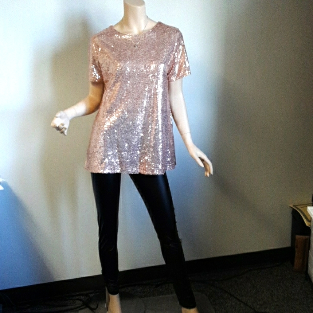 Vanilla Bay sequin tunic top